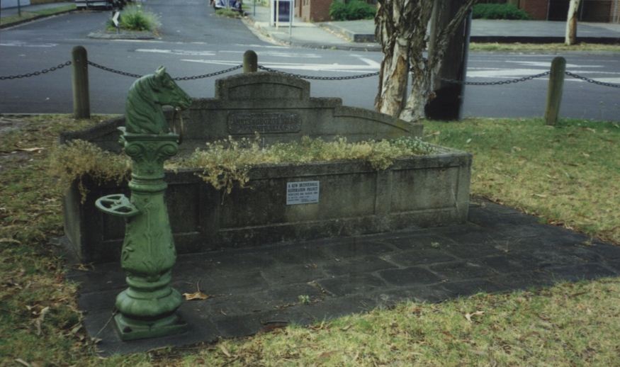 A 1930s Bills horse trough with adjacent 1910s hitching post, Kew, Vic., 2004. Courtesy George Gemmill.