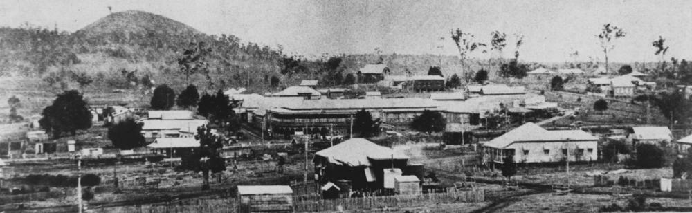 Yungaburra in 1929: http://commons.wikimedia.org/wiki/File:StateLibQld_2_75505_Yungaburra_town_view,_Queensland,_1929.jpg